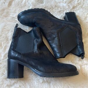 Ross & Snow Womens Susana Black Camo Chelsea Boots